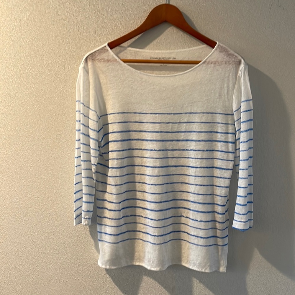 Majestic 3/4 sleeves.  Size 1.  Linen.